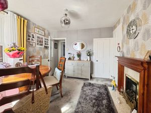 NEW STREET- click for photo gallery